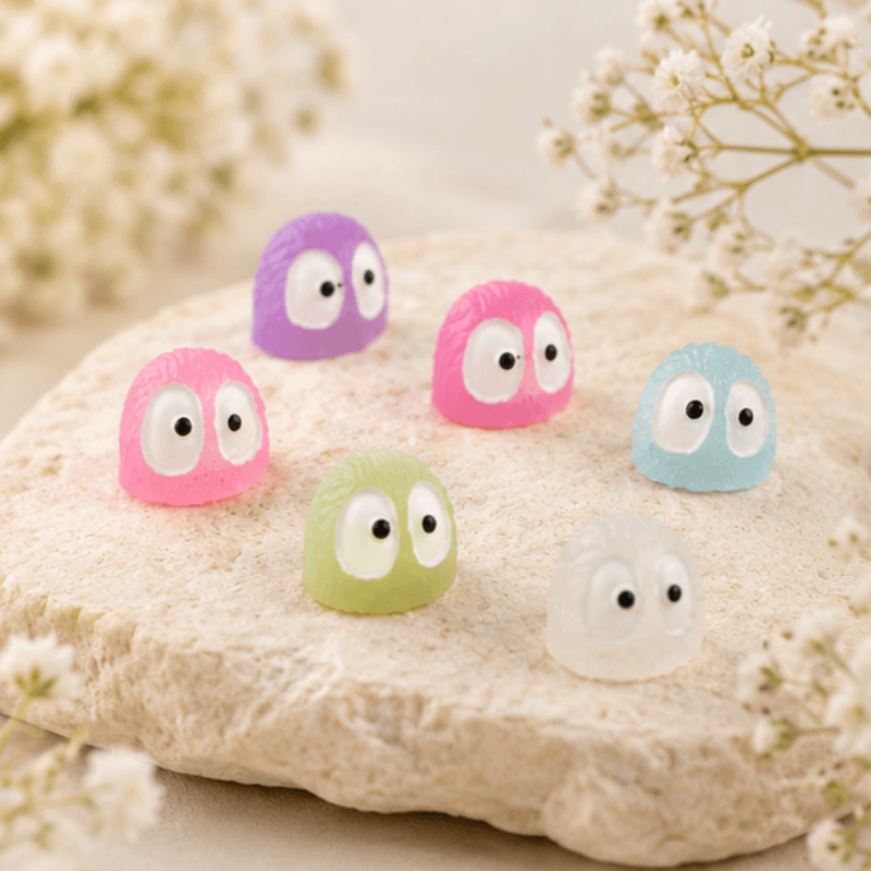 Glow-in-the-Dark Translucent Big-Eyed Mini Owl Figurine