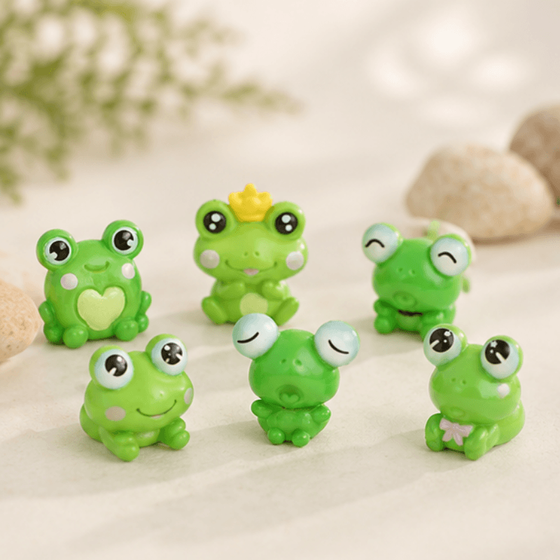 Miniature Crowned & Quirky Frog Figurines (Set of 6) | Playful Water Garden Decor