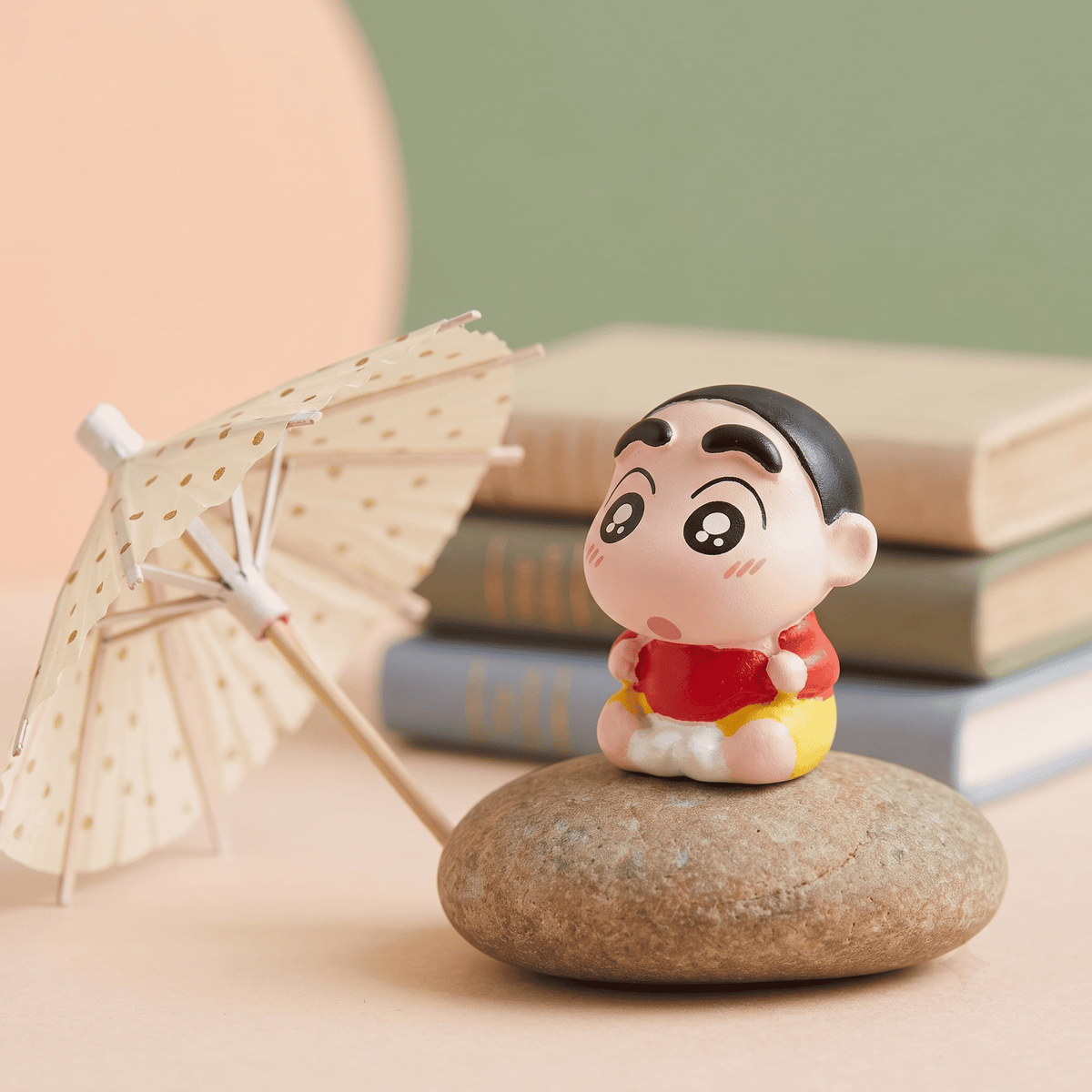 Miniature Shin-chan Aesthetic Figurine – Pocket Collectible Desk Decor